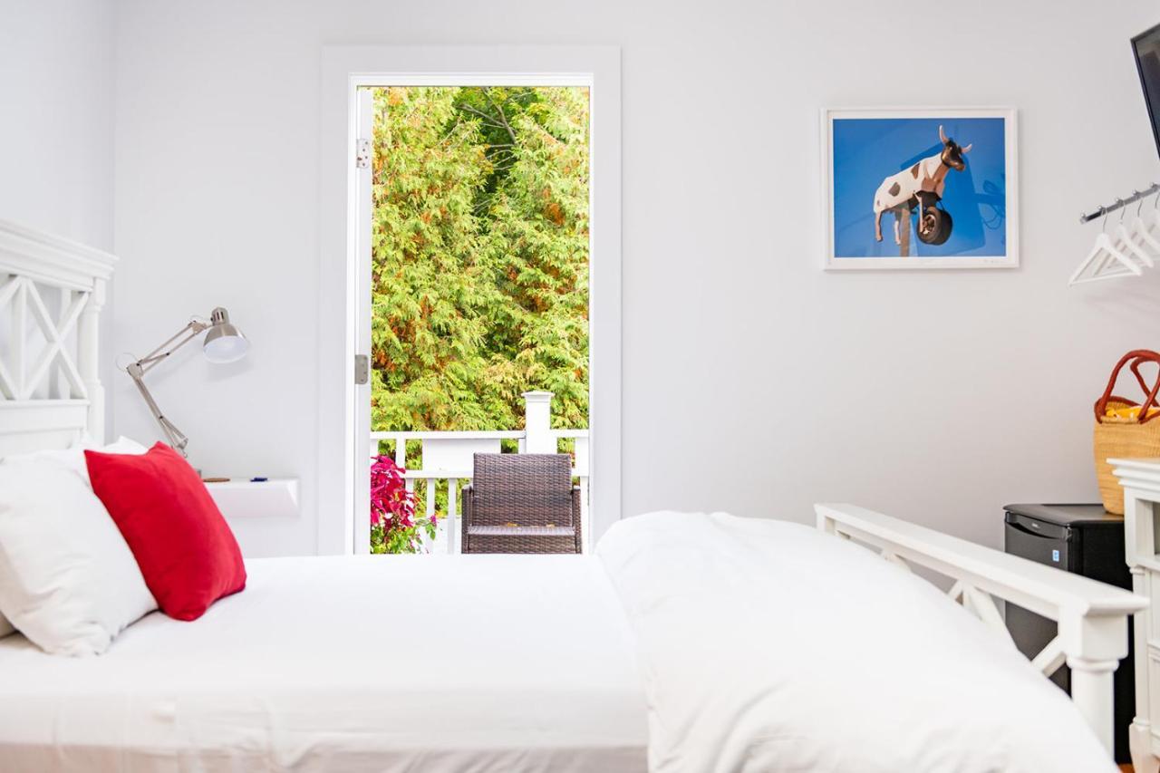 Seven Resort Style Inn Near Beach Shelter Island Heights Exteriér fotografie