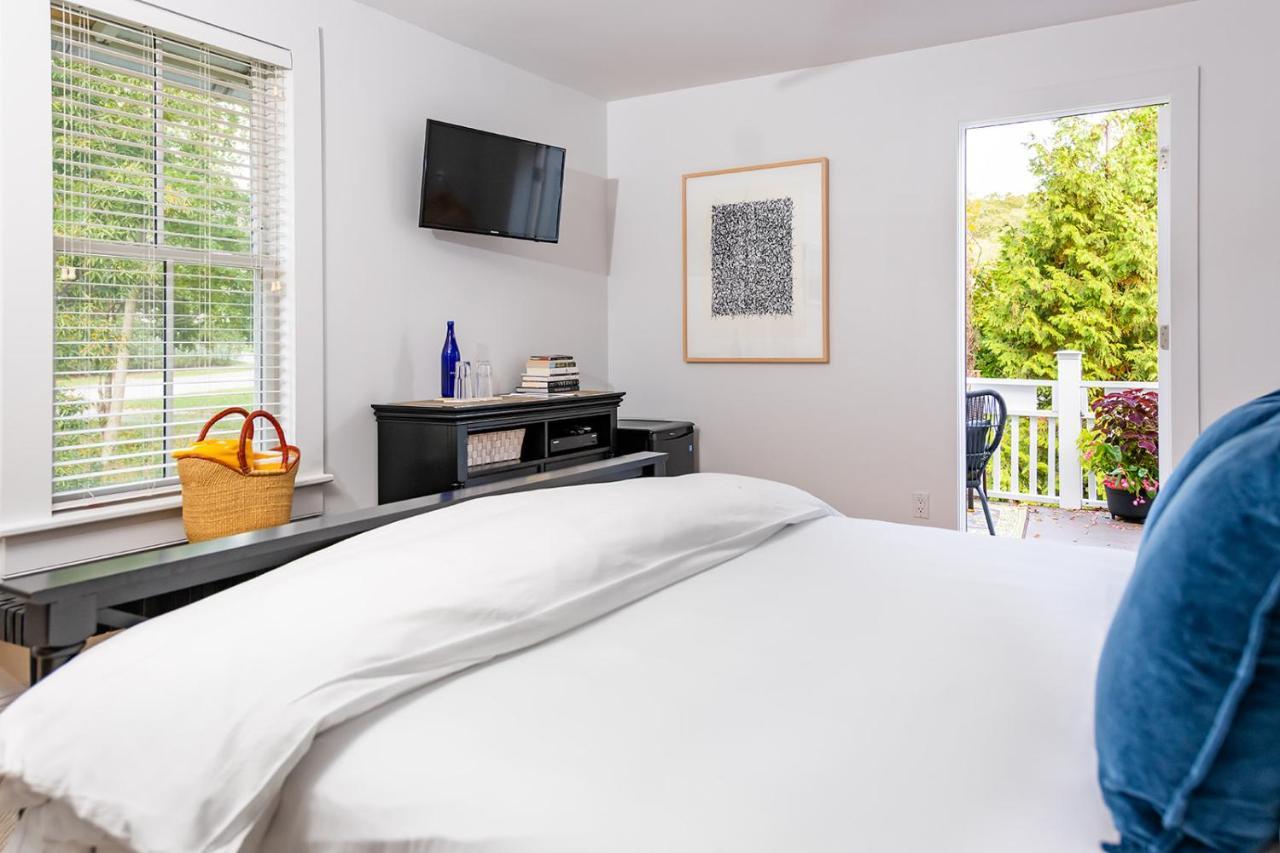 Seven Resort Style Inn Near Beach Shelter Island Heights Exteriér fotografie